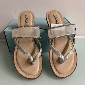 Life Stride Women's Iridescent and Silver Sandals